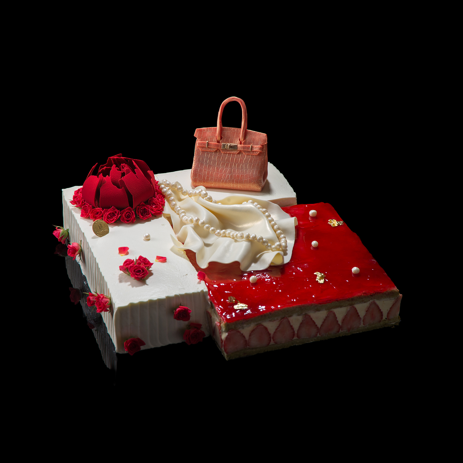 LOUANGE TOKYO （ルワンジュ トーキョー）のオーダーバースデーケーキ制作事例