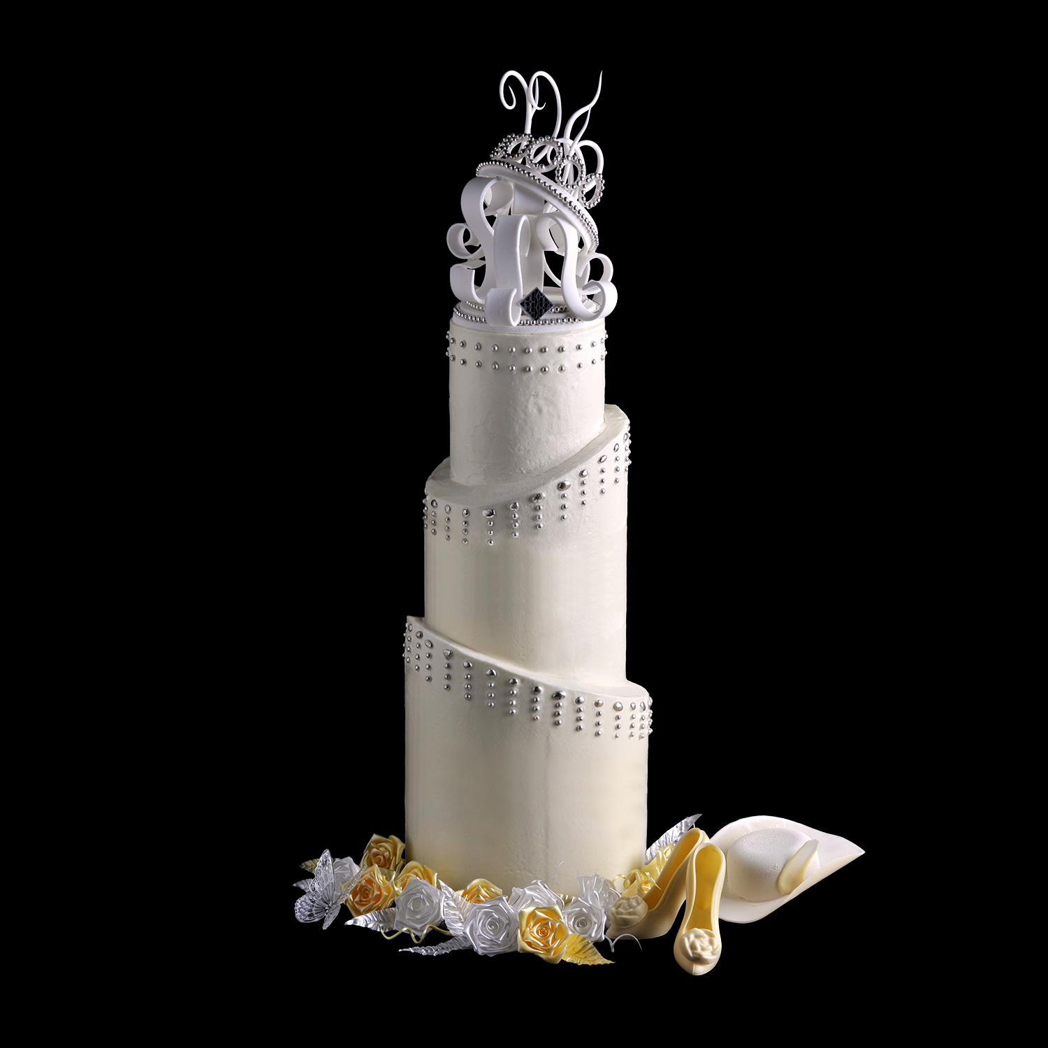 LOUANGE TOKYO （ルワンジュ トーキョー）の特注ウエディングケーキ制作事例